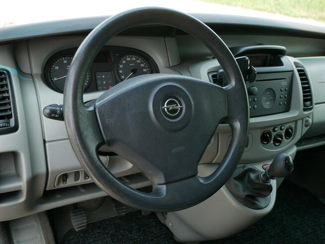 Opel Vivaro 2.5 CDTI 135KM Tour -7 Osób -VAT 23% Brutto -Bardzo zadbany -Zobacz