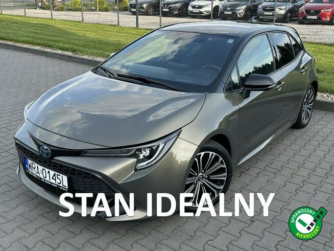 Toyota Corolla LEDY*XENON*NAVI*Czarny*Dach*Kamera*Cofania*Grzane*Fotele*Serwis*ASO