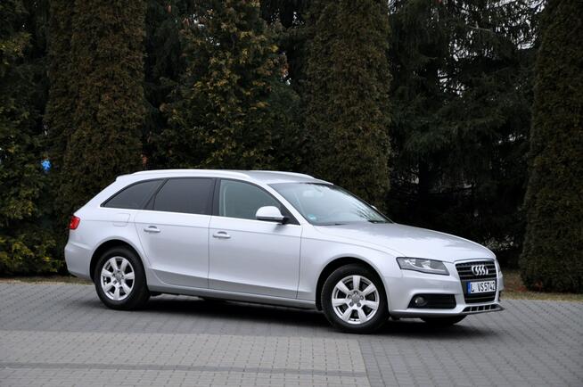 Audi A4 2.0TDI(120KM)*Klimatronik*Chrom*Welur*Reling*Parktronik*I Wł*Alu16"ASO