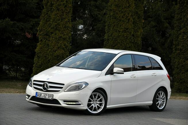 Mercedes B 220 2.2CDI(170KM)*Radar*Xenon*Led*Duża Navi*Kamera*Skóry*2xParkt*Alu17"ASO