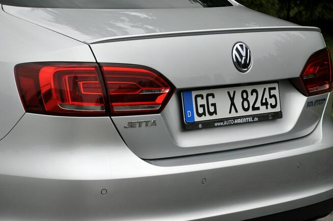 Volkswagen Jetta 1.4T(150KM)*Hybrid*Led*Bi-Xenon*Navi*Kamera*Skóry*El.Fotel*Alu17"Full