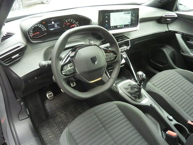 Peugeot 2008 Nowy Model*Benzynka*118Ps*Navi*Klimatronik*Asystent Pasa*PDC