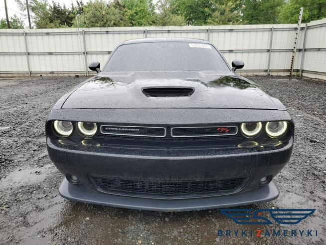 Dodge Challenger Hemi 5.7 R/T