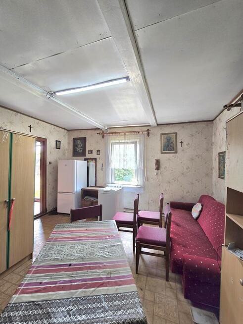 Piękne siedlisko z dwoma drewnianymi domami