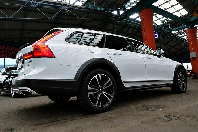 Volvo V90 Cross Country HARMAN/kardon MASAŻE 3Lata GWAR I-wł Kraj Bezwypad D5 235KM 4x4 FV23%