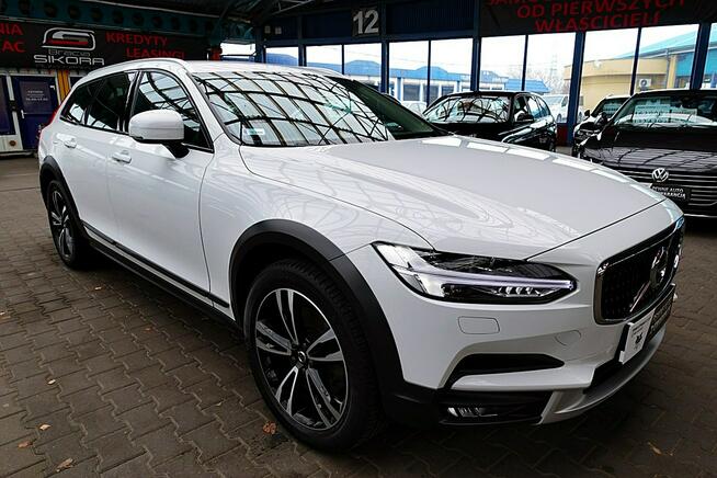 Volvo V90 Cross Country HARMAN/kardon MASAŻE 3Lata GWAR I-wł Kraj Bezwypad D5 235KM 4x4 FV23%