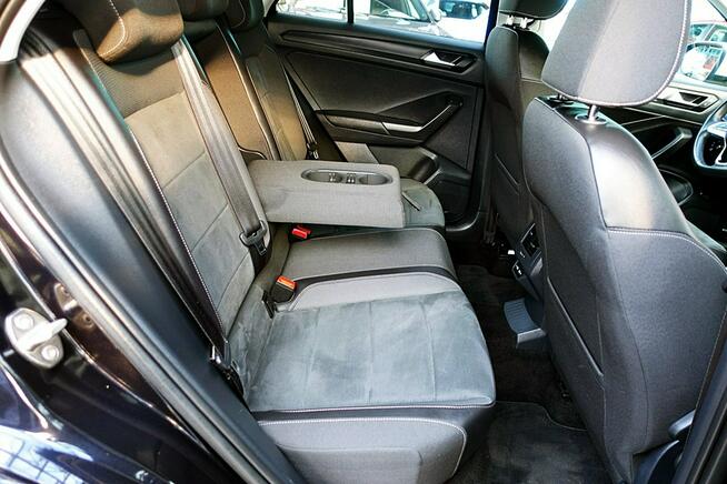 Volkswagen T-Roc 150km AUTOMAT IQLed+Kamera 3Lata GWARANCJA 1wł Kraj Bezwypadkowy FV23%