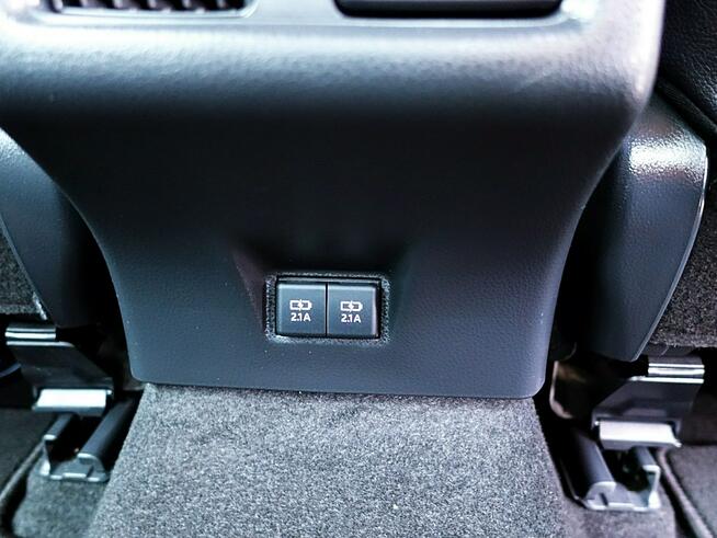 Toyota Camry EXECUTIVE Biała Perła GWARANCJ Skóra Led+ACC+Navi 1wł Kraj Bezwyp F23%