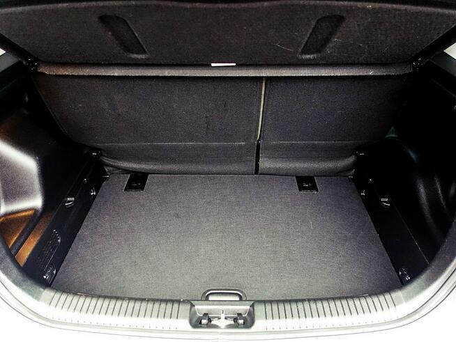 Kia Venga 1,4 16V Led JAK NOWA Serwisowany w ASO GWARANCJA Kraj 1WŁ Bezwypadkowa