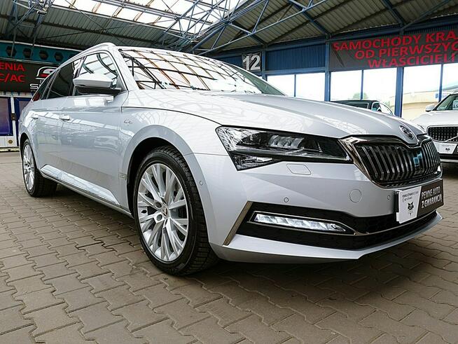 Škoda Superb Laurin&Klement AUTOMAT ACC GWARANCJA 1wł Kraj Bezwyp Serwisowany F23%