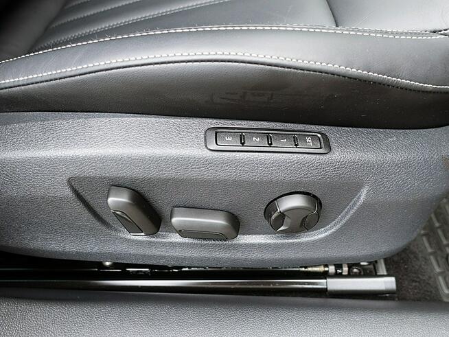 Škoda Superb Laurin&Klement AUTOMAT ACC GWARANCJA 1wł Kraj Bezwyp Serwisowany F23%