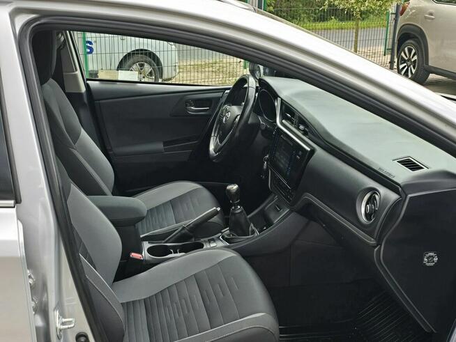 Toyota Auris 1.6 D-4D / Premium / Salon PL