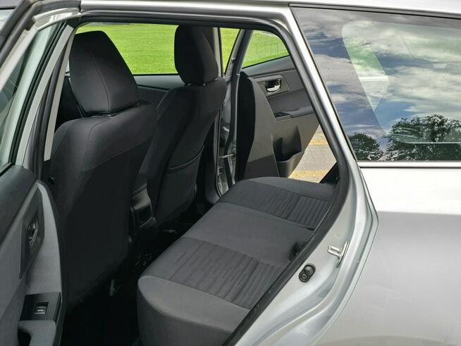 Toyota Auris 1.6 D-4D / Premium / Salon PL