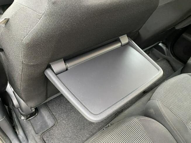 Peugeot 5008 Benzyna, hak, opony wielosezonowe, 5 miejsc, tempomat, isofix,czujniki