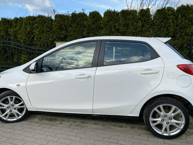 Mazda 2 Klimatyzacja sprawna/Rozrząd łańcuszek/ESP/Zadbany/Import