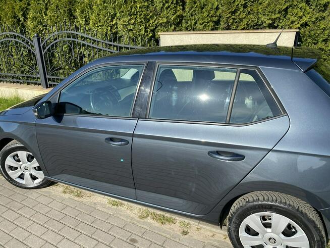 Škoda Fabia Niezawodna benzyna/Isofix/Prawie nowe opony/Zadbany stan/z Niemiec