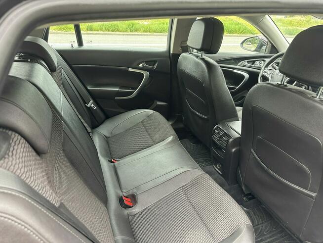 Opel Insignia Moc 170, nawigacja, czujniki przód i tył, bluetooth, światła dzienne