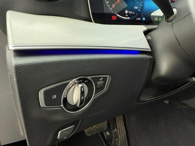 Mercedes E 300 E300de EQ-Power Hybrid 50km na prądzie 2.0d 306KM Avantgarde Panorama