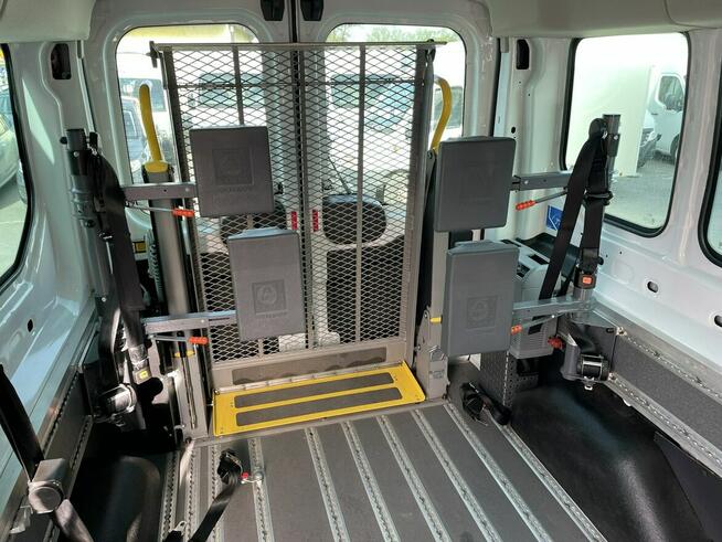 Transit do przewozu Niepełnosprawnych 2 Wózki inwalida rampa 2017