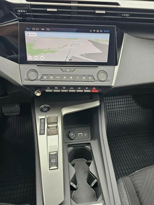 Peugeot 308 Bogate wyposażenie Model 2025