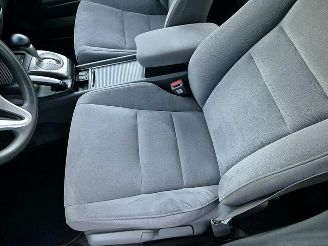 Honda Civic GWARANCJA * 1.8 i-VTEC * 140 KM * automat * sedan * warszawa * serwis