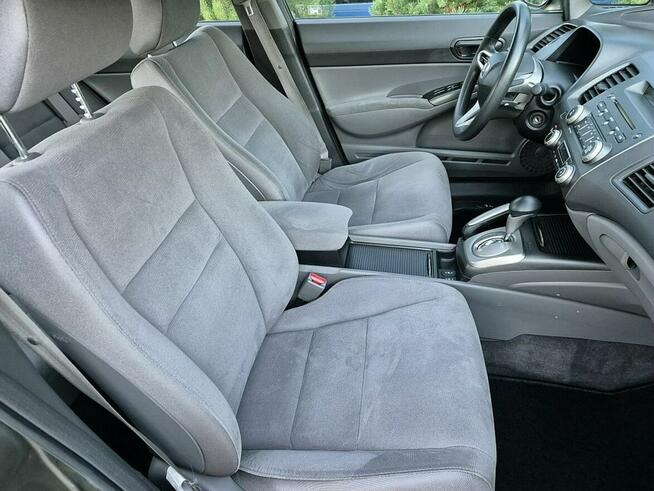 Honda Civic GWARANCJA * 1.8 i-VTEC * 140 KM * automat * sedan * warszawa * serwis