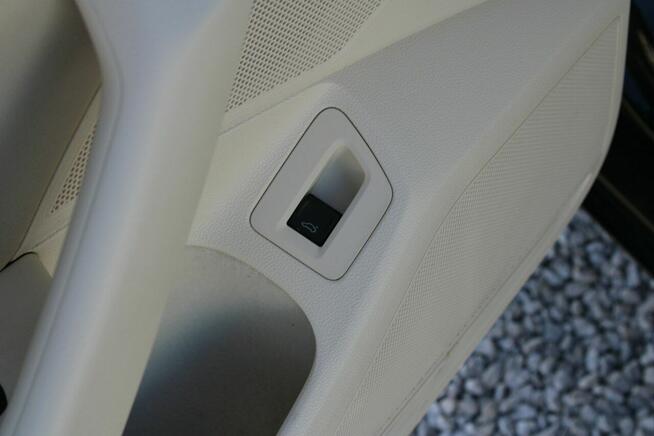 Volkswagen Passat ESSENCE LED Salon Polska Gwarancja