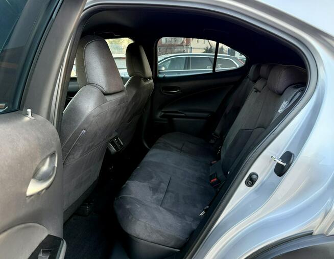 Lexus UX 250h,Hybryda,Idealny,Gwarancja