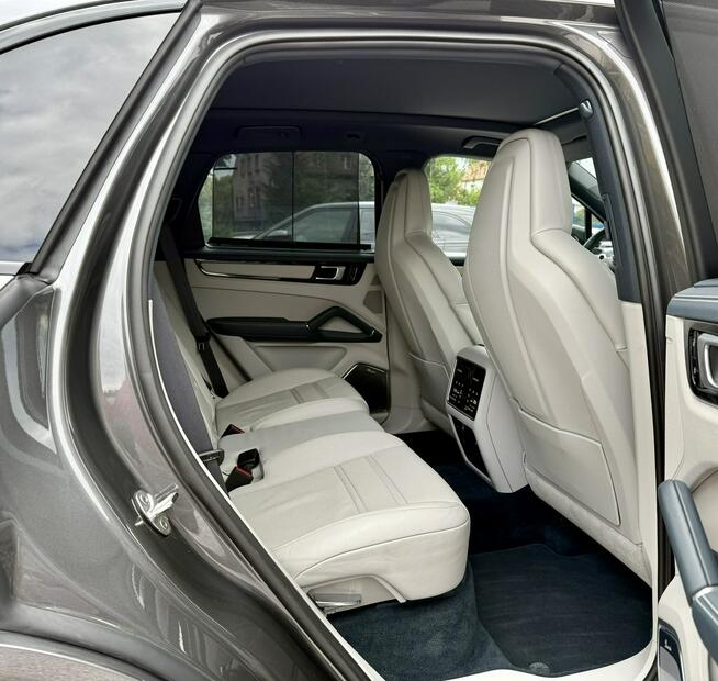 Porsche Cayenne 462KM,E-hybrid,Full wersja,Gwarancja