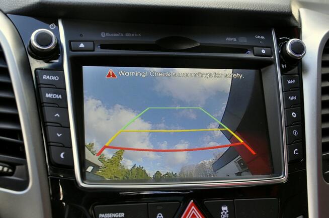 Hyundai i30 1.6CRDi 128KM Premium/LEDy/PDC/Alu/USB/Serwis/Panorama/Kamera/Navi