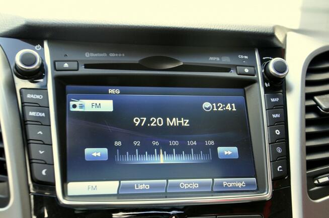 Hyundai i30 1.6CRDi 128KM Premium/LEDy/PDC/Alu/USB/Serwis/Panorama/Kamera/Navi