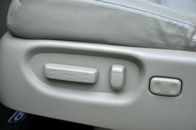 Honda CR-V 2,0i-VTEC 150KM 4x4/Executive/Xenon/Panorama/Skóra/PDC/Alu/Navi