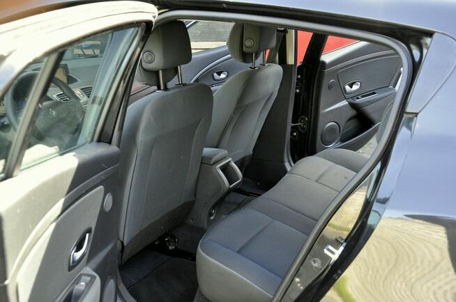 Renault Megane 1,6i 110KM Business/Serwis/Tempomat/Klimatyzacja/Alufelgi/Navi