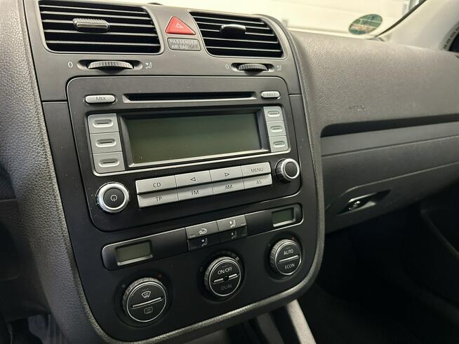 VW Golf V 1.6 MPI 5 drzwi 10x AirBag Climatronic Rej PL