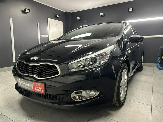 Kia Ceed Kombi 1.6 Benz 135KM 109 Tys Zadbana REJ PL Gwarancja