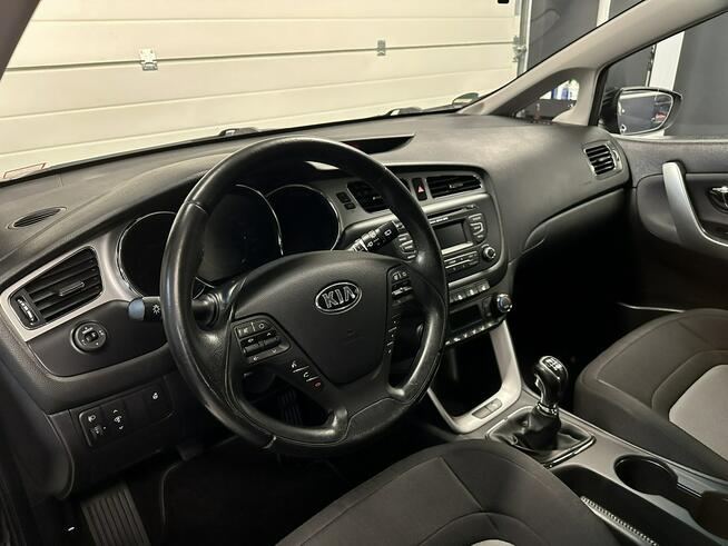 Kia Ceed Kombi 1.6 Benz 135KM 109 Tys Zadbana REJ PL Gwarancja