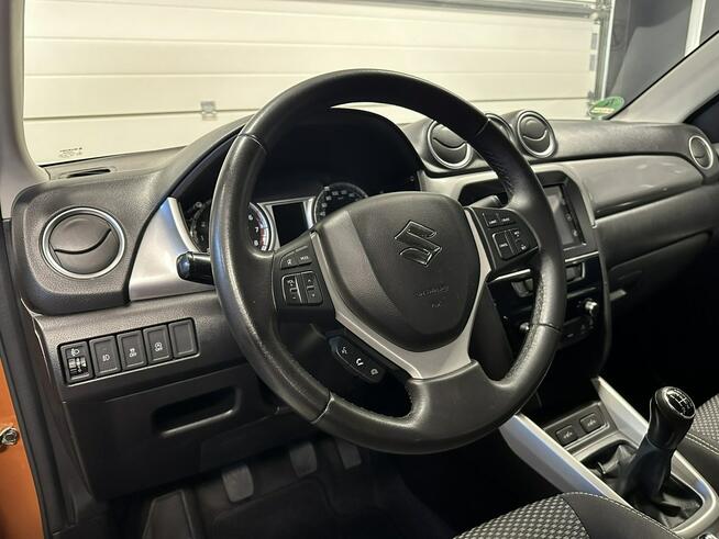 Suzuki Vitara 1.6 Benz Serwis ASO Zadbany REJ PL GWARANCJA