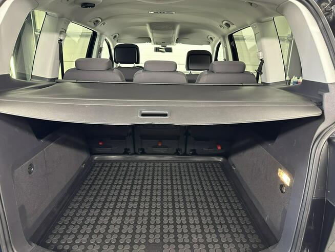 VW Touran 1.6 TDI DSG Navi Kamera Xenon Led REJ PL Gwarancja Raty