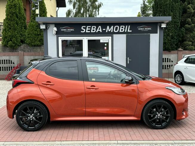 Toyota Yaris Hybryda, Gwarancja, Automat, Salon Polska, Niski Przebieg, Super Stan