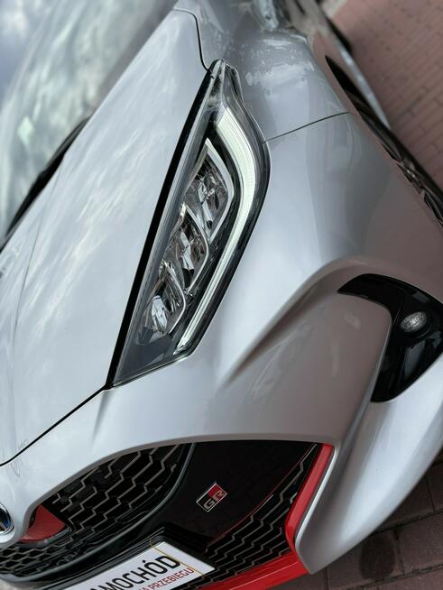 Toyota Yaris Hybryda, Gwarancja, Automat, Salon Polska, Niski Przebieg