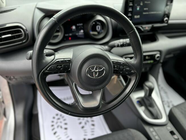 Toyota Yaris Hybryda, Gwarancja, Automat, Salon Polska, Niski Przebieg