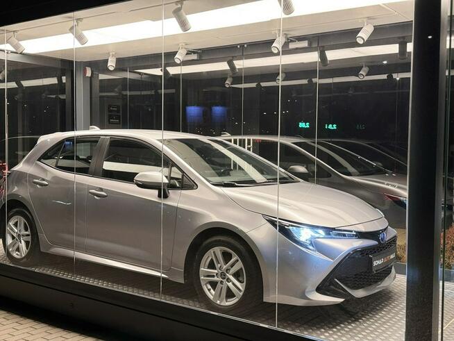 Toyota Corolla 1.8ElHybrid 90kw122ps Active,IIkmpl kół,serwis ASO,F-ra Vat 23% brutto