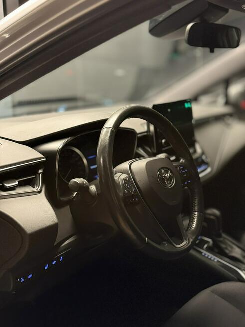 Toyota Corolla 1.8ElHybrid 90kw122ps Active,IIkmpl kół,serwis ASO,F-ra Vat 23% brutto