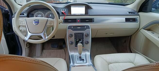 Volvo XC 70 2.4 D5 Momentum AWD, 215 KM, automat,skóra,nawigacja,bezwypadkowy,