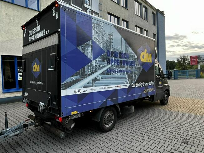 Iveco Daily 35-160 Hi Matic Kontener Winda Climatronic Kamera 3-Osobow