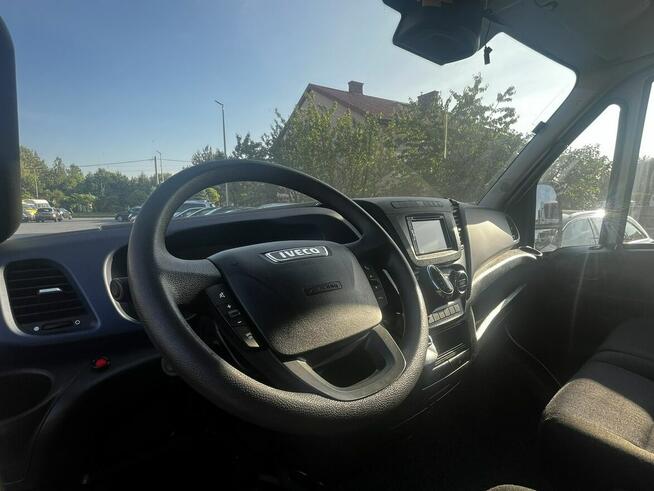 Iveco Daily 35-160 Hi Matic Kontener Winda Climatronic Kamera 3-Osobow