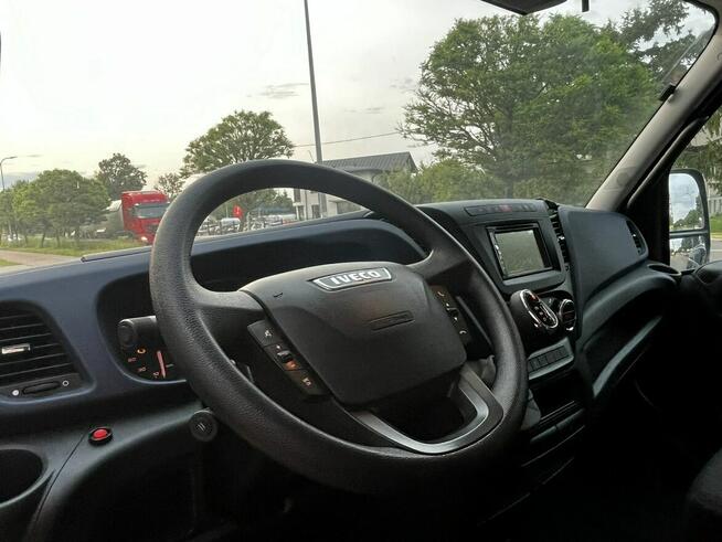 Iveco Daily 35-160 Hi Matic Kontener Winda Climatronic Kamera 3-Osobow