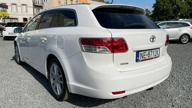 Toyota Avensis Tempomat Kamera Cofania Navi