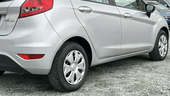 Ford Fiesta Benzyna Zarejestrowany Ubezpieczony