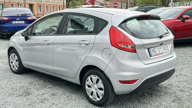 Ford Fiesta Benzyna Zarejestrowany Ubezpieczony
